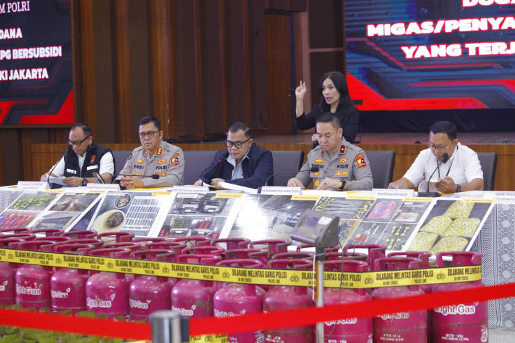 Bareskrim Polri Bongkar Sindikat Oplosan Gas Subsidi di Jakarta, Negara Rugi Rp16,8 Miliar