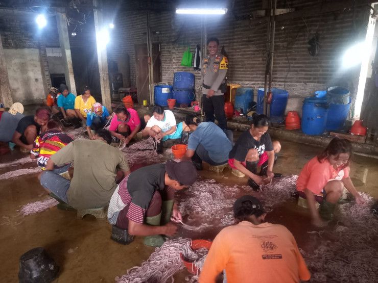 Kupang Wisata Jaga Kamtibmas Ala Polsek Krembung